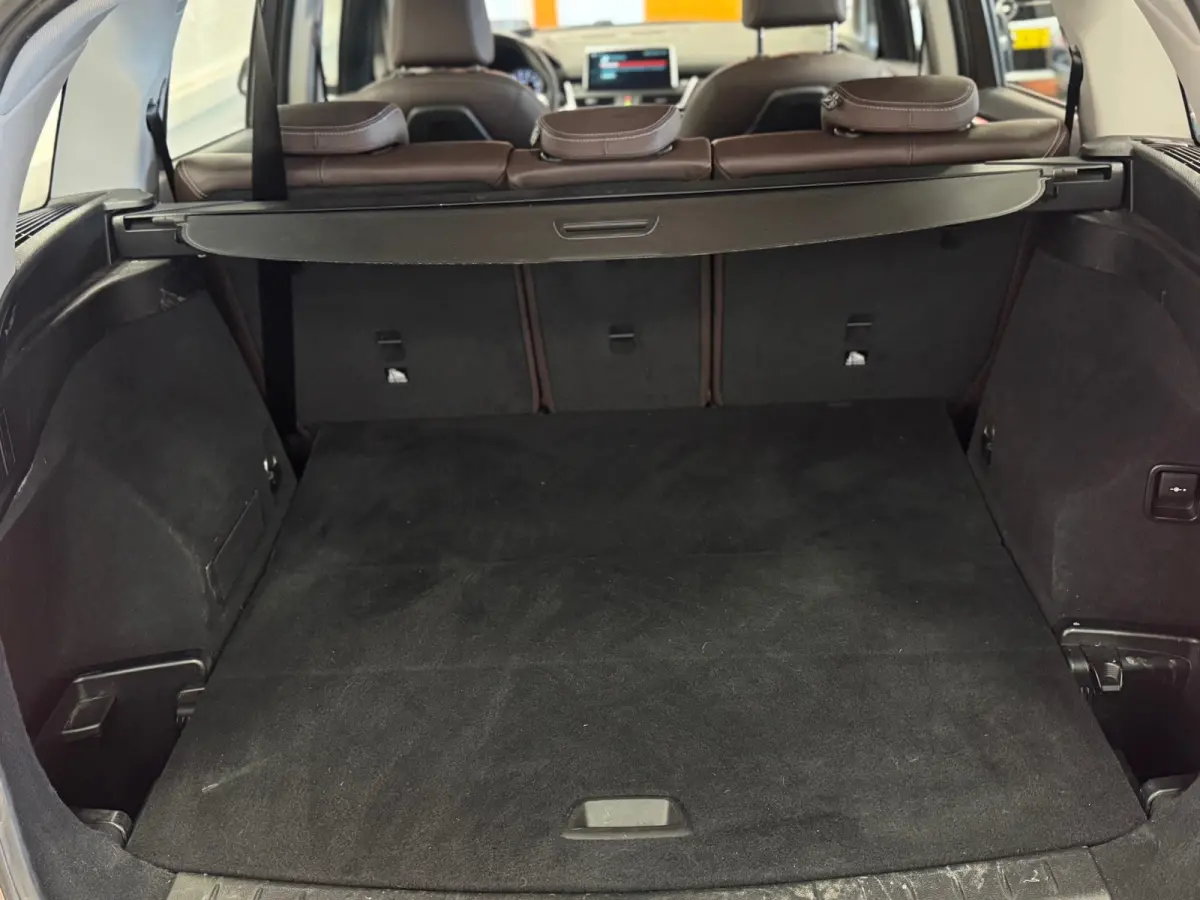 216i Executive Edition 2e Eigenaar Trekhaak Lerenbekleding