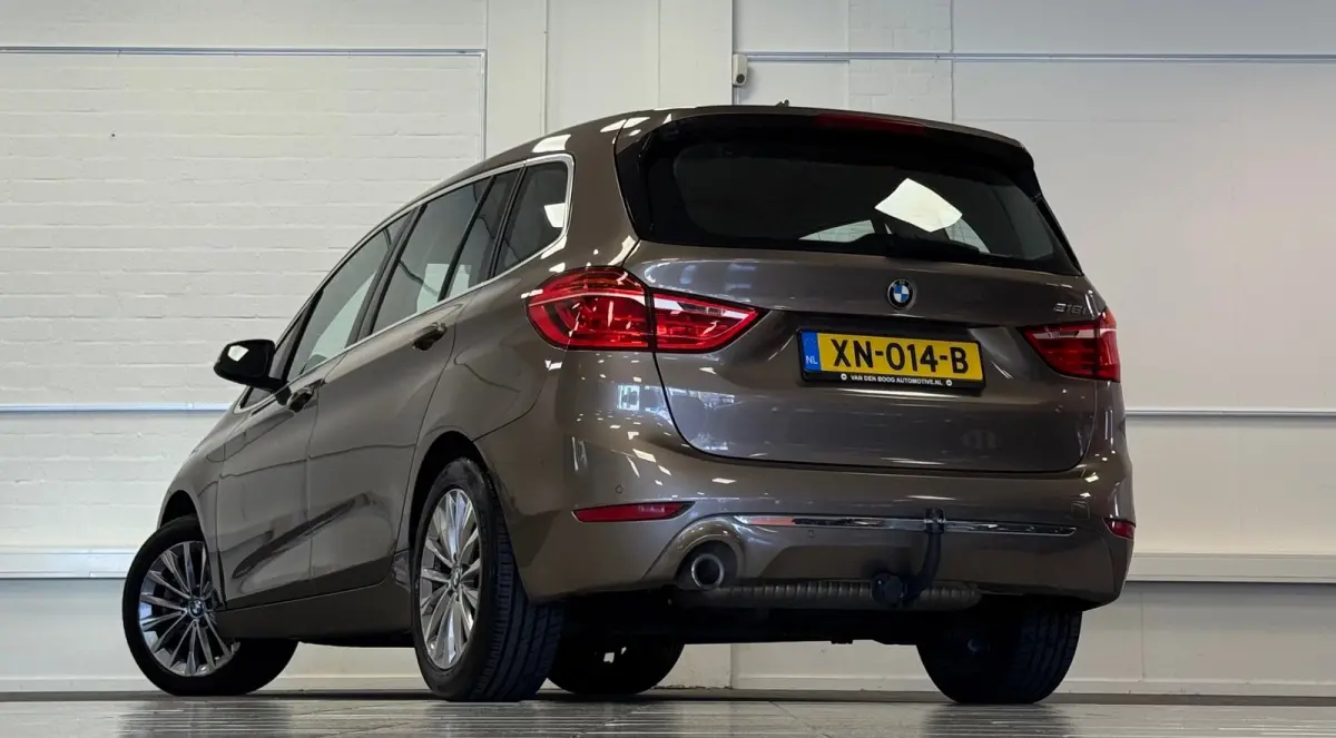 216i Executive Edition 2e Eigenaar Trekhaak Lerenbekleding