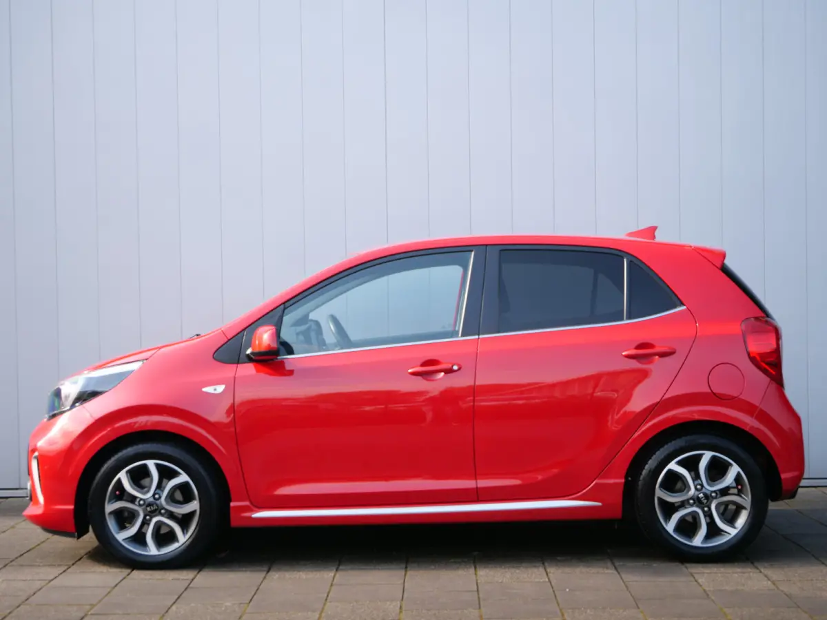 1.0 MPi 67pk GT-Line Edition Camera / Navigatie / L.m.velgen