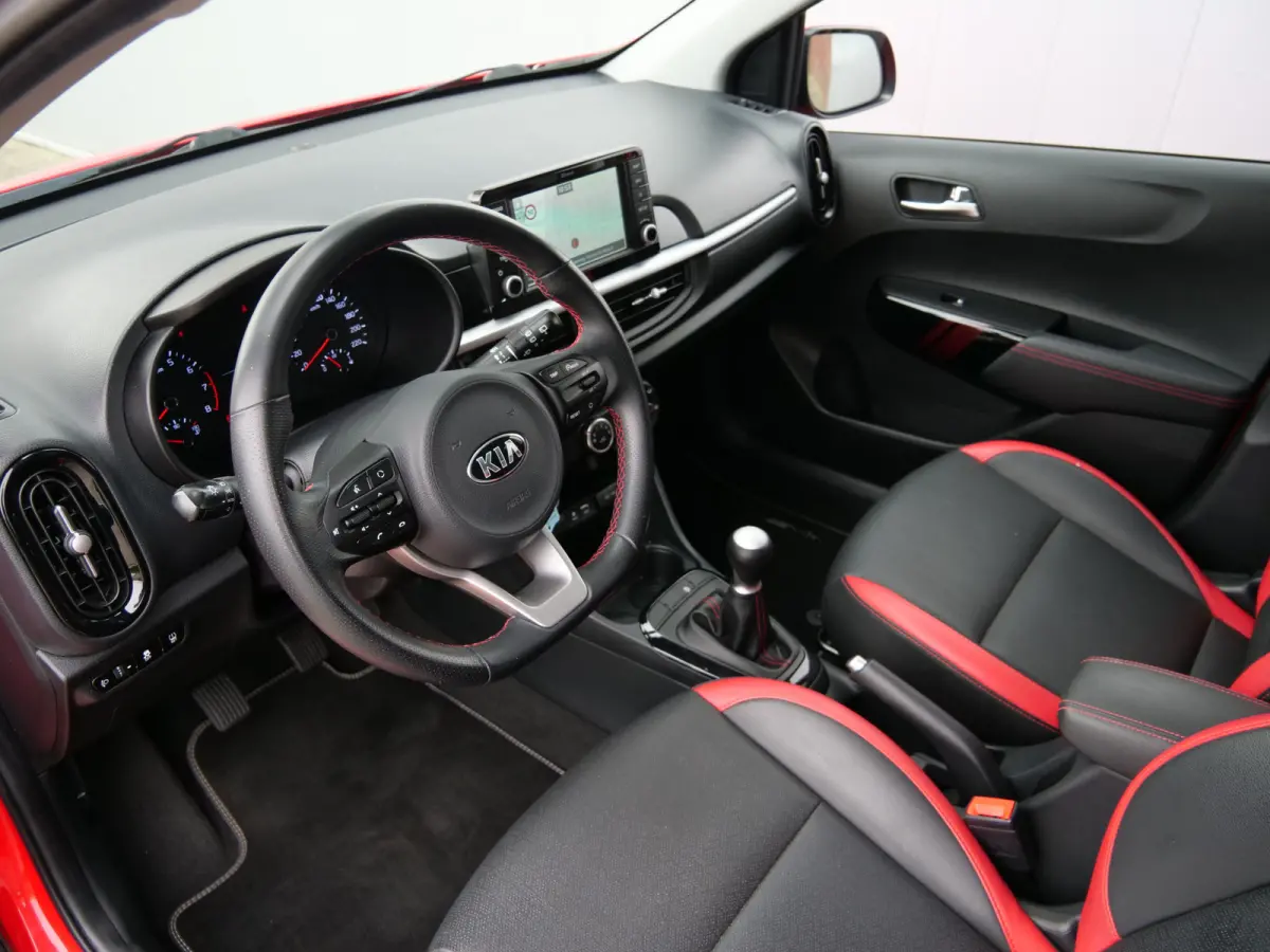 1.0 MPi 67pk GT-Line Edition Camera / Navigatie / L.m.velgen