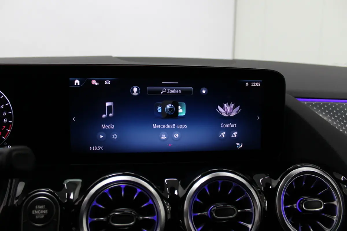 250 e Star Edition Luxury Line 164PK, AUTOMAAT | HYBRIDE | DEELS LEER | SFEERVERLICHTING | ELEC-ACHTERKLEP | CARPLAY