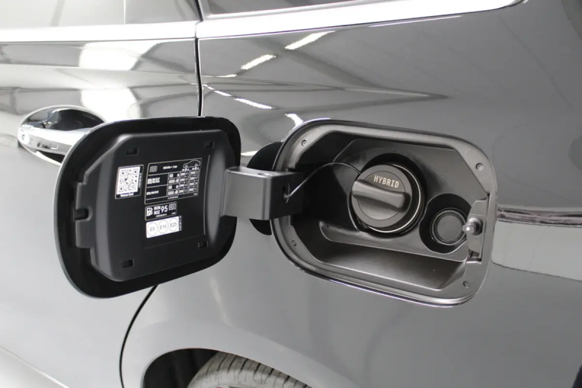 250 e Star Edition Luxury Line 164PK, AUTOMAAT | HYBRIDE | DEELS LEER | SFEERVERLICHTING | ELEC-ACHTERKLEP | CARPLAY