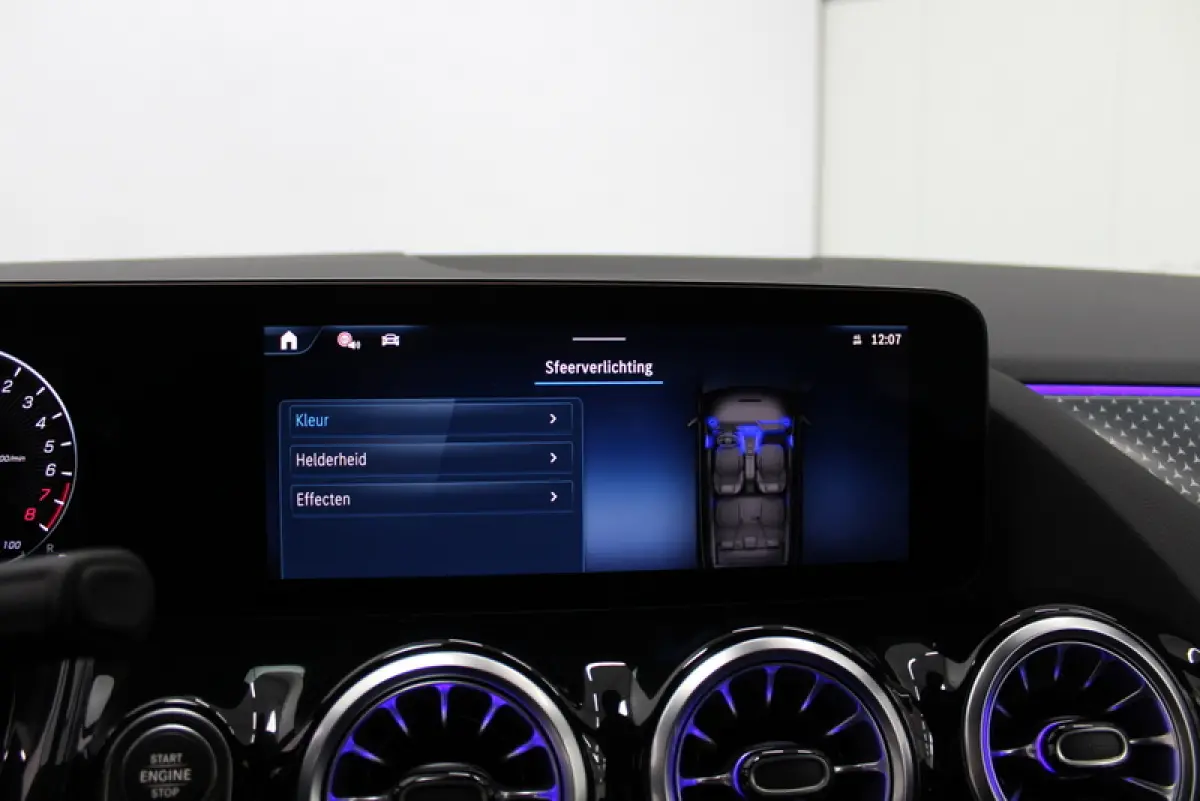 250 e Star Edition Luxury Line 164PK, AUTOMAAT | HYBRIDE | DEELS LEER | SFEERVERLICHTING | ELEC-ACHTERKLEP | CARPLAY