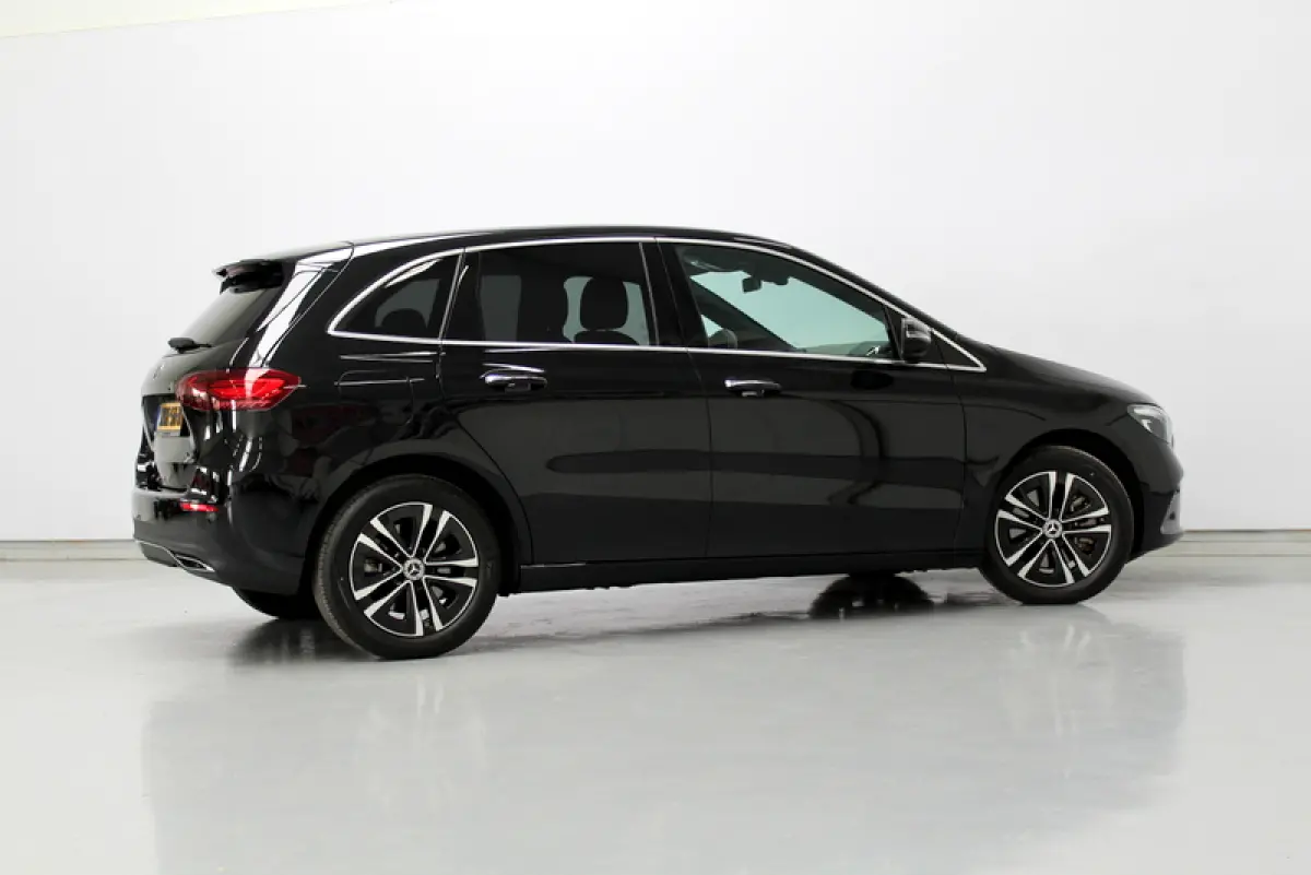250 e Star Edition Luxury Line 164PK, AUTOMAAT | HYBRIDE | DEELS LEER | SFEERVERLICHTING | ELEC-ACHTERKLEP | CARPLAY
