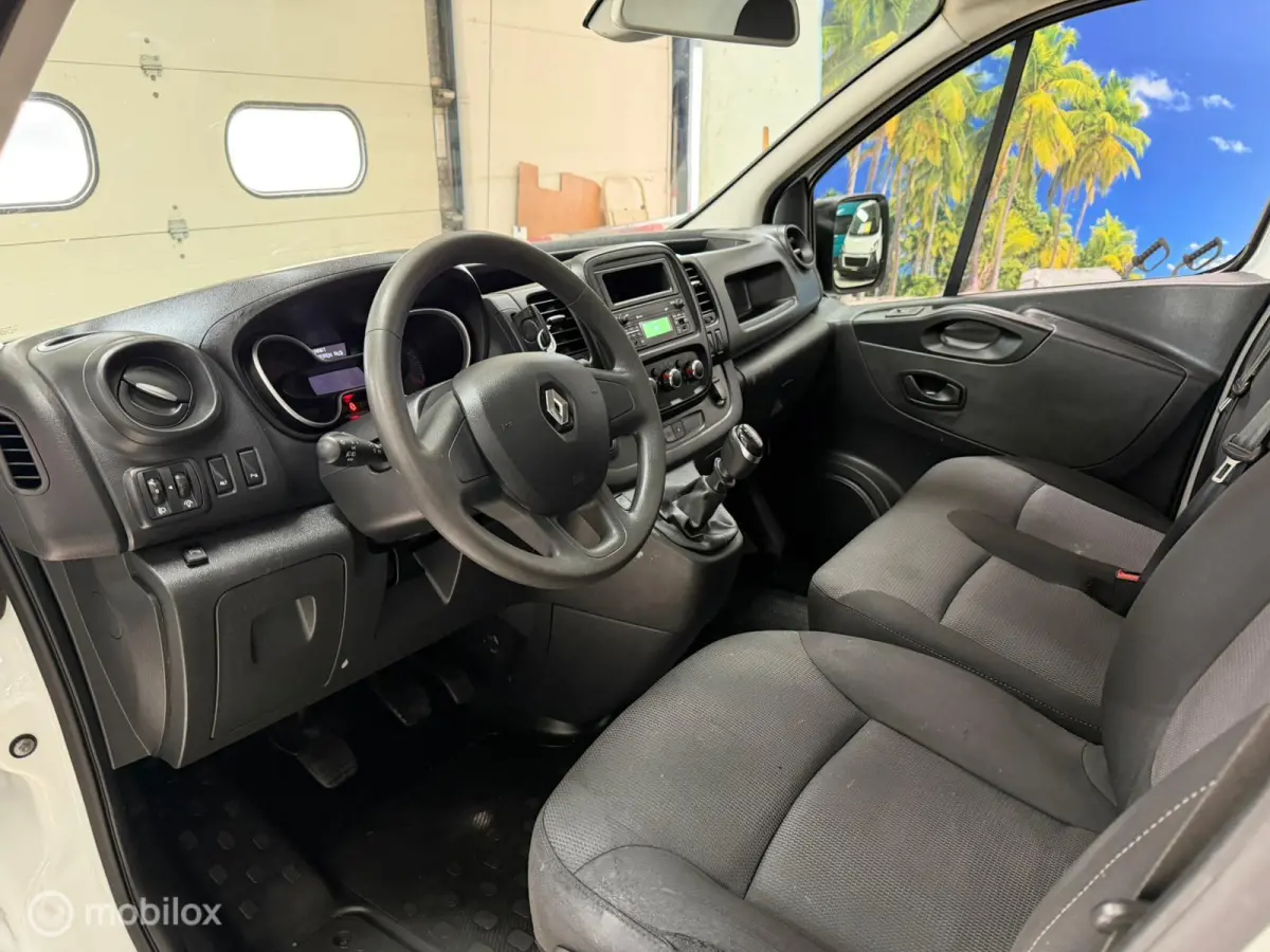 bestel 2.0 dCi 120 T29 L1H1 Comfort