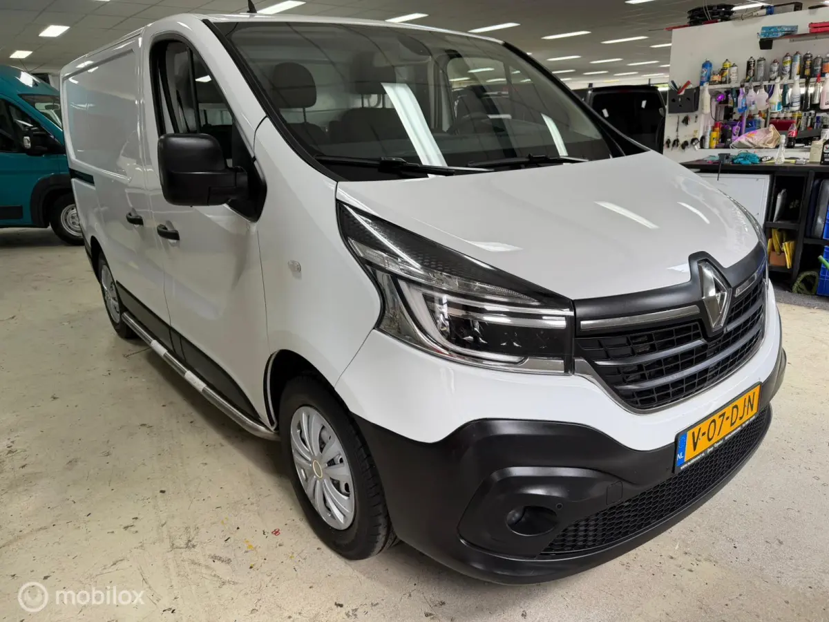 bestel 2.0 dCi 120 T29 L1H1 Comfort