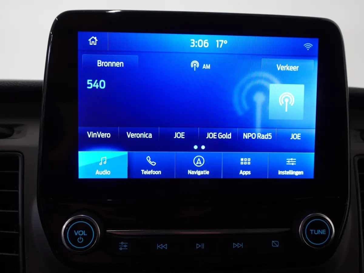 300 2.0 TDCI L2H1 Trend Automaat Airco Navi Cruisecontrol Camera Parkeersensoren Trekhaak