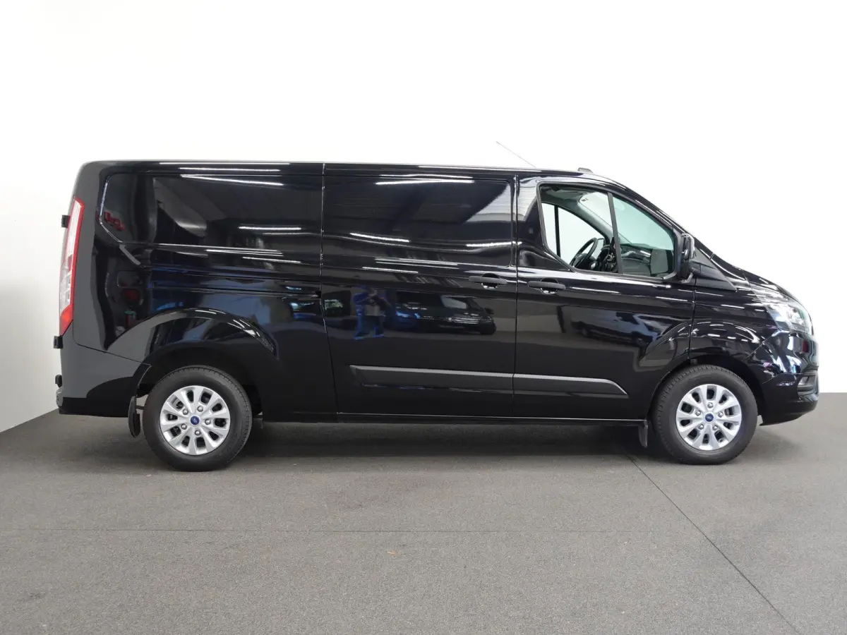 300 2.0 TDCI L2H1 Trend Automaat Airco Navi Cruisecontrol Camera Parkeersensoren Trekhaak
