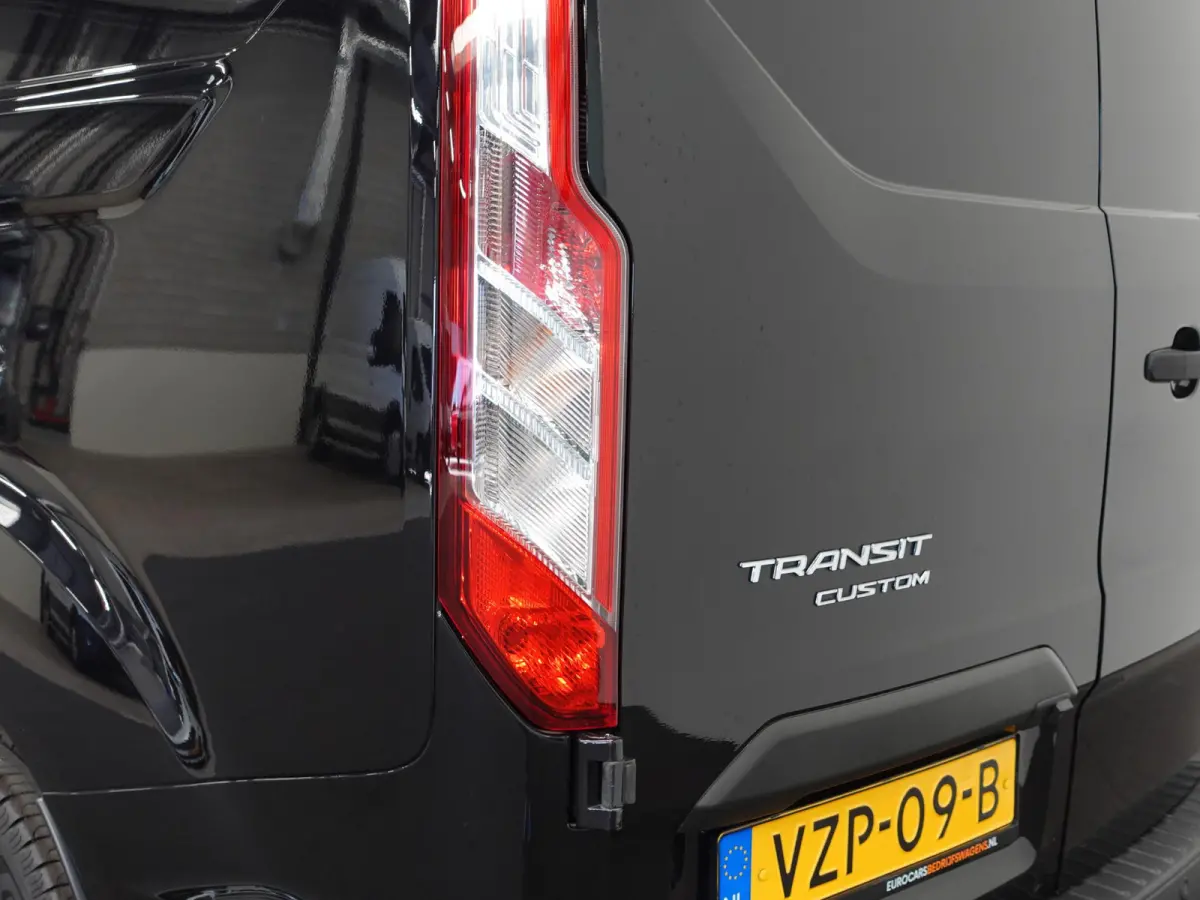 300 2.0 TDCI L2H1 Trend Automaat Airco Navi Cruisecontrol Camera Parkeersensoren Trekhaak