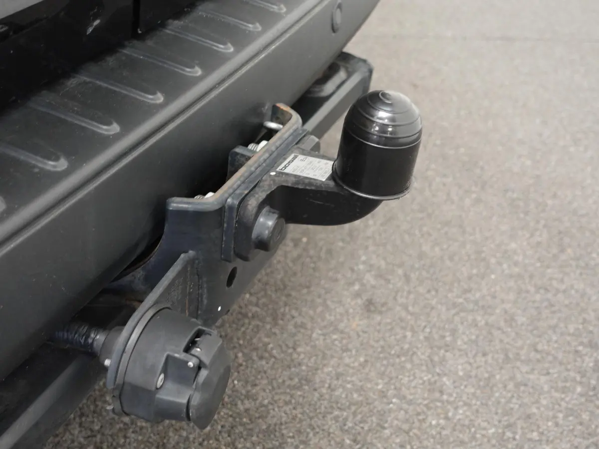 300 2.0 TDCI L2H1 Trend Automaat Airco Navi Cruisecontrol Camera Parkeersensoren Trekhaak