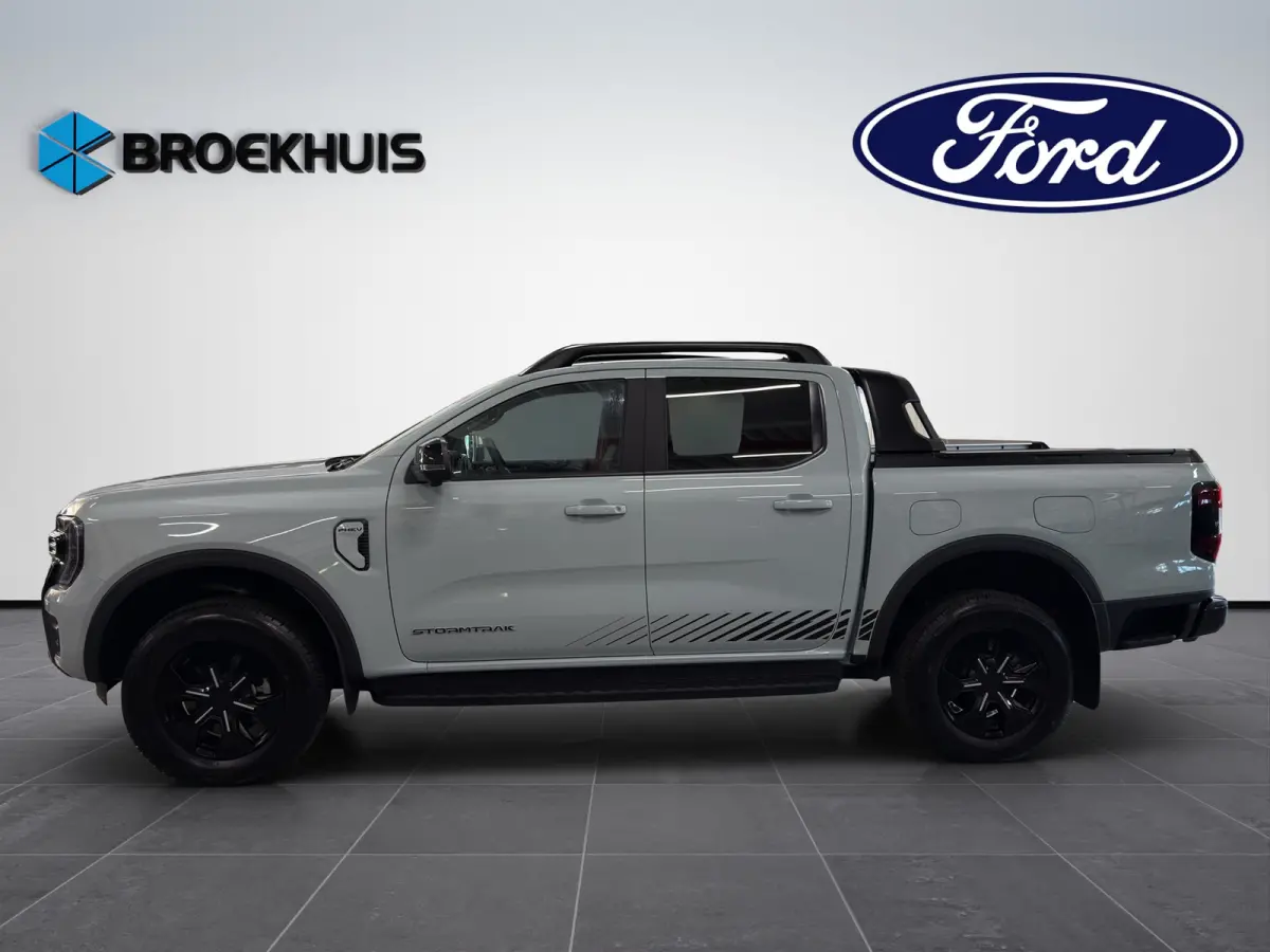 Stormtrak 2.3 PHEV 279pk | Power Rollertop | 0,99% Financial Lease | 3.500 kg trekgewicht | Trekhaak | PHEV | Direct leverbaar |