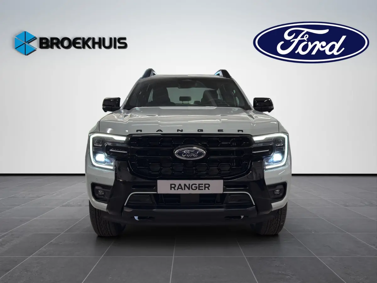 Stormtrak 2.3 PHEV 279pk | Power Rollertop | 0,99% Financial Lease | 3.500 kg trekgewicht | Trekhaak | PHEV | Direct leverbaar |