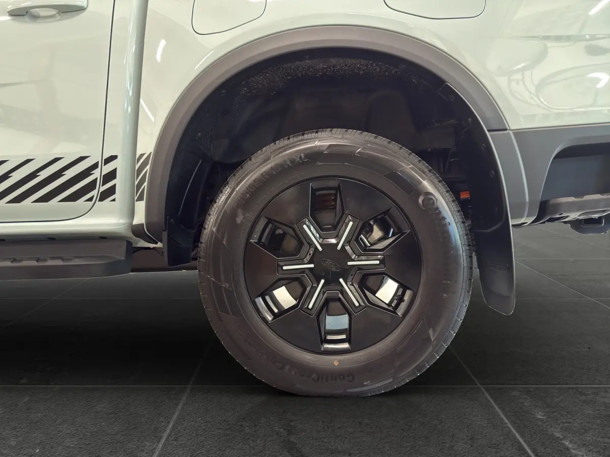 Stormtrak 2.3 PHEV 279pk | Power Rollertop | 0,99% Financial Lease | 3.500 kg trekgewicht | Trekhaak | PHEV | Direct leverbaar |
