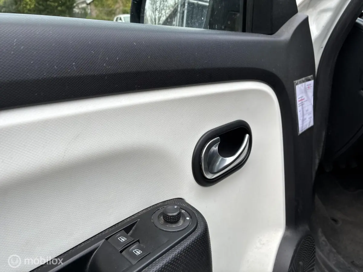 1.0 SCe 5Deurs Led Airco km171.785Nap BJ2017