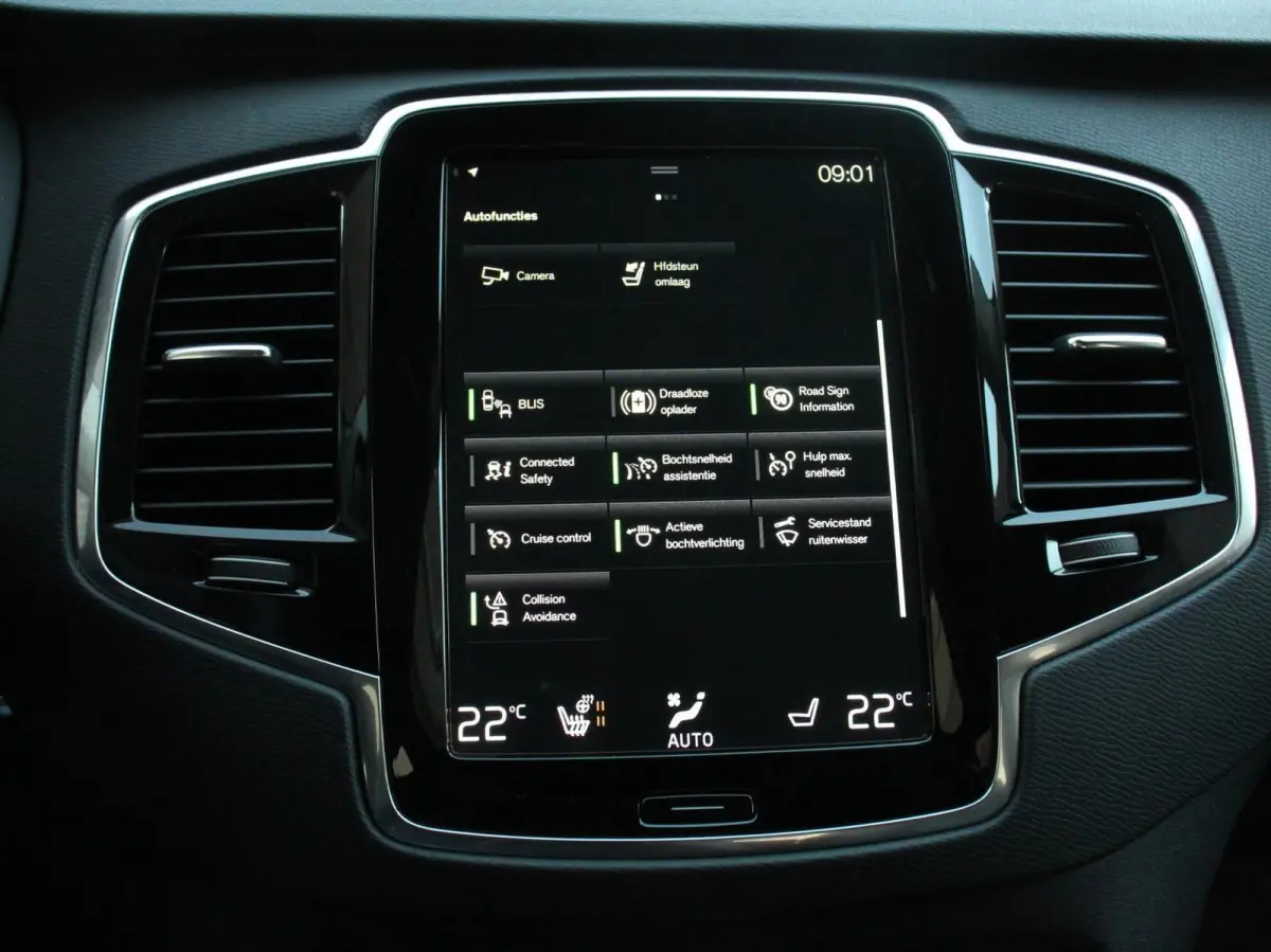 2.0 T8 Recharge 391pk AWD Inscription Expression Luchtvering Trekhaak Navigatie Camera 360 Climate Control