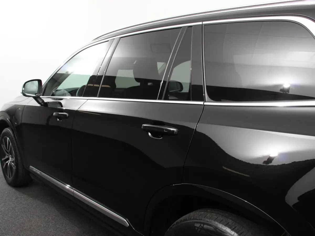 2.0 T8 Recharge 391pk AWD Inscription Expression Luchtvering Trekhaak Navigatie Camera 360 Climate Control