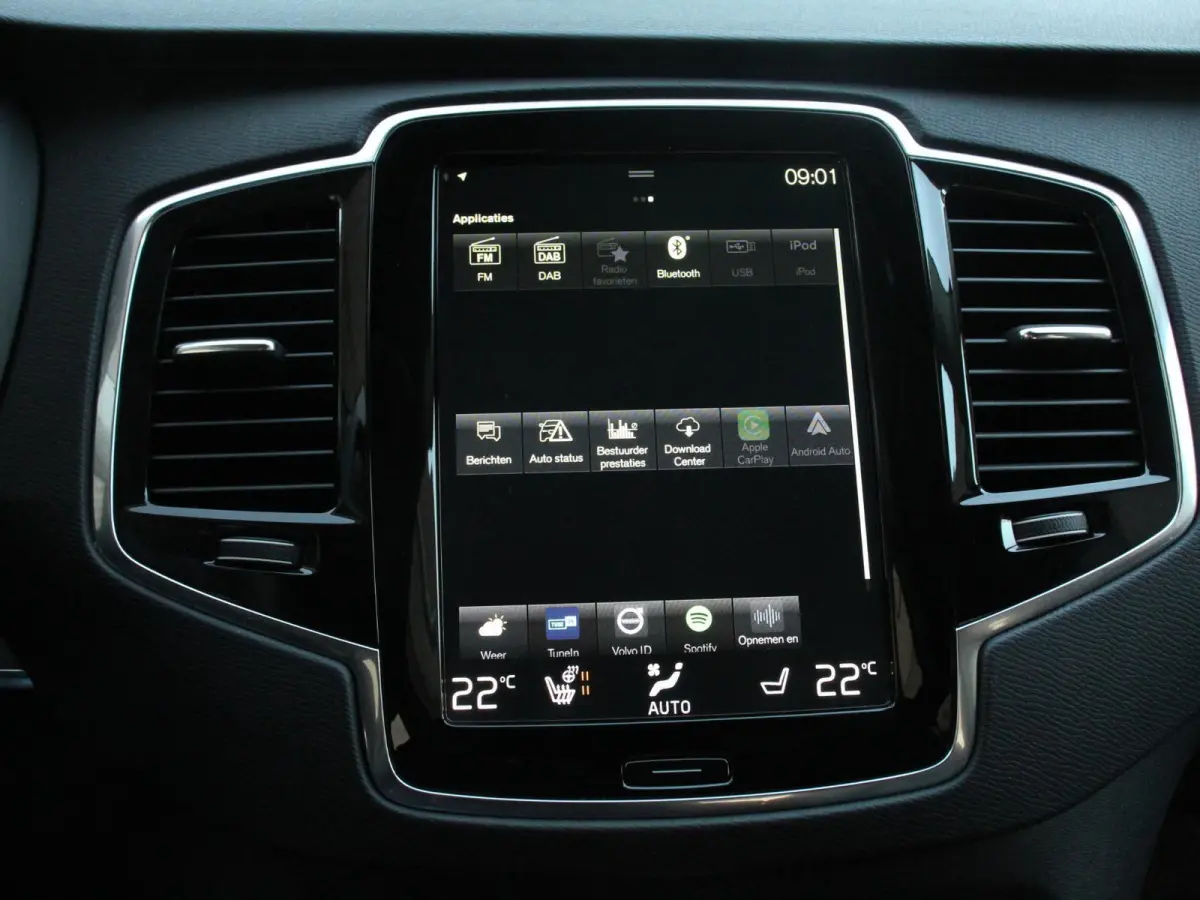 2.0 T8 Recharge 391pk AWD Inscription Expression Luchtvering Trekhaak Navigatie Camera 360 Climate Control