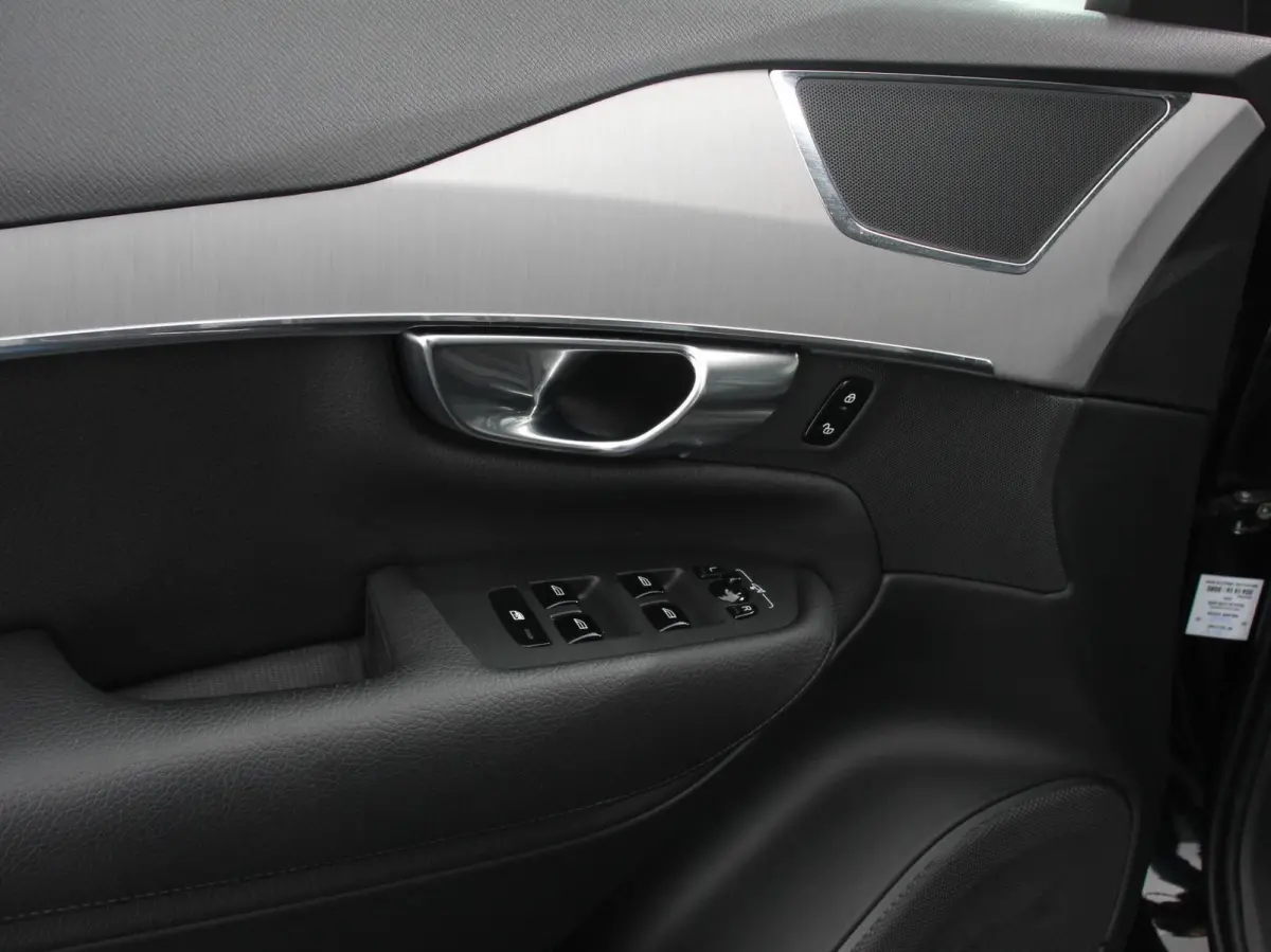 2.0 T8 Recharge 391pk AWD Inscription Expression Luchtvering Trekhaak Navigatie Camera 360 Climate Control