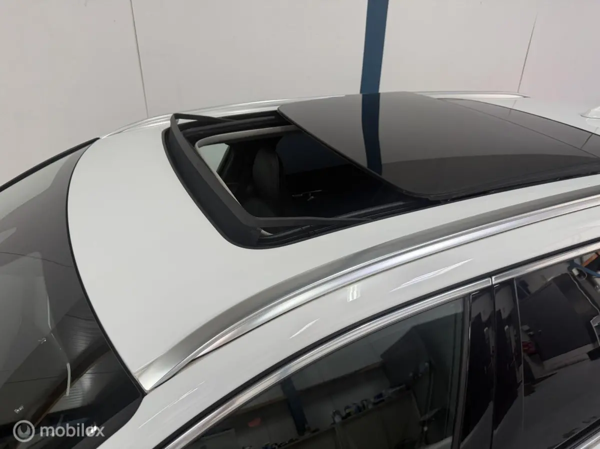 2.0 T8 Twin Engine AWD Inscription PANO/LEER