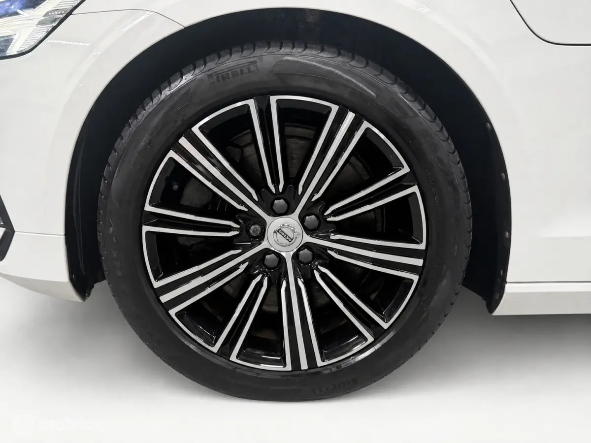 2.0 T8 Twin Engine AWD Inscription PANO/LEER