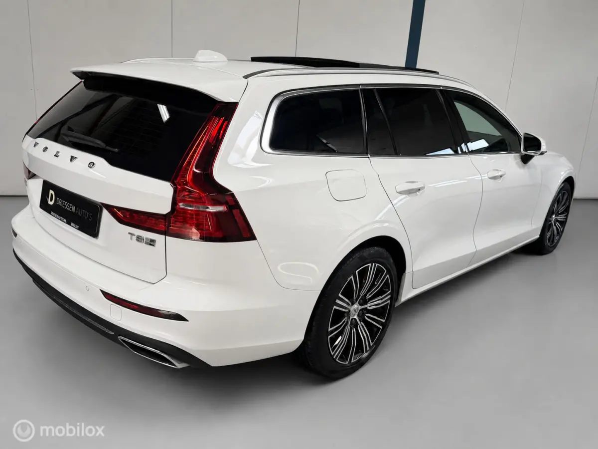 2.0 T8 Twin Engine AWD Inscription PANO/LEER