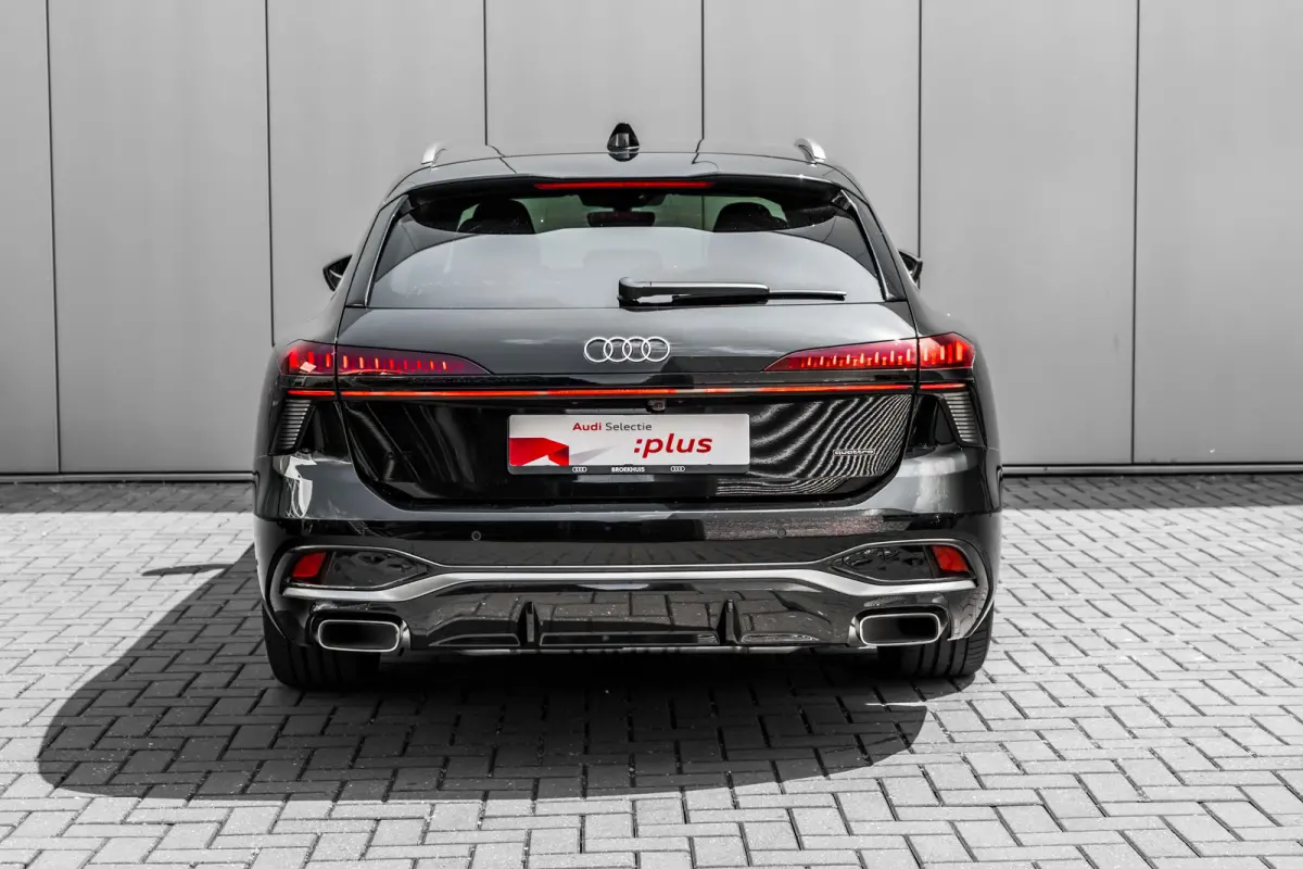 2.0 e-hybrid quattro S edition 299PK | Trekhaak | 4-wiel besturing | 360 Camera | Sfeer verlichting | Stoelverw. voor