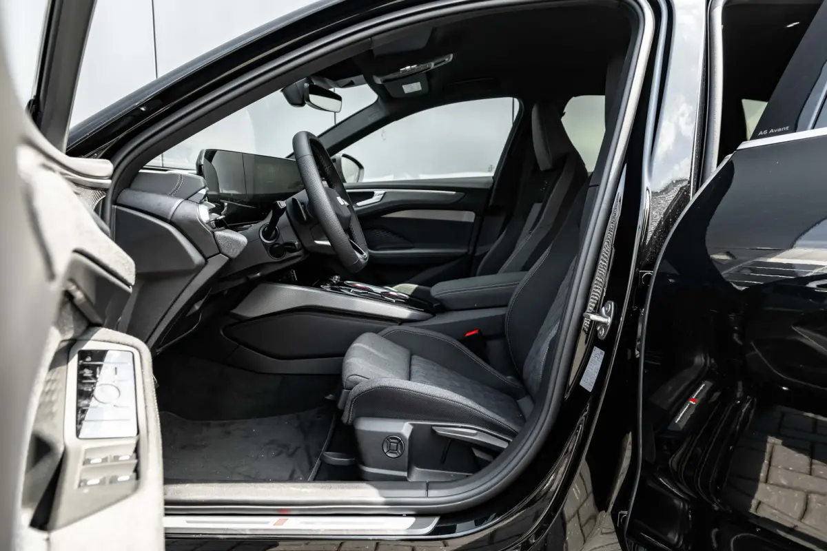 2.0 e-hybrid quattro S edition 299PK | Trekhaak | 4-wiel besturing | 360 Camera | Sfeer verlichting | Stoelverw. voor