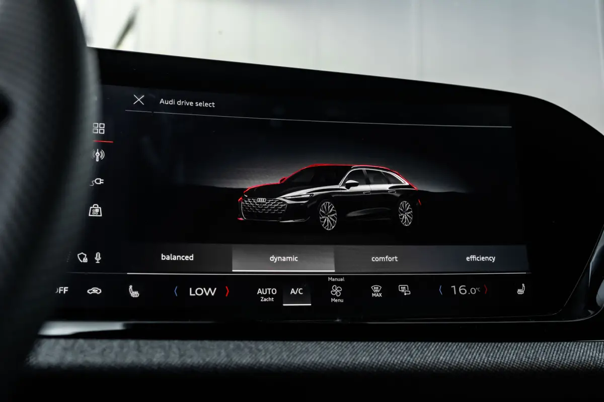 2.0 e-hybrid quattro S edition 299PK | Trekhaak | 4-wiel besturing | 360 Camera | Sfeer verlichting | Stoelverw. voor