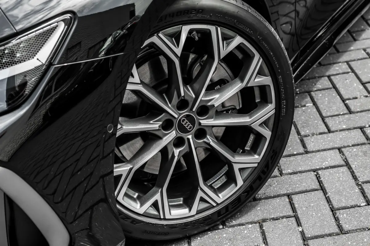 2.0 e-hybrid quattro S edition 299PK | Trekhaak | 4-wiel besturing | 360 Camera | Sfeer verlichting | Stoelverw. voor