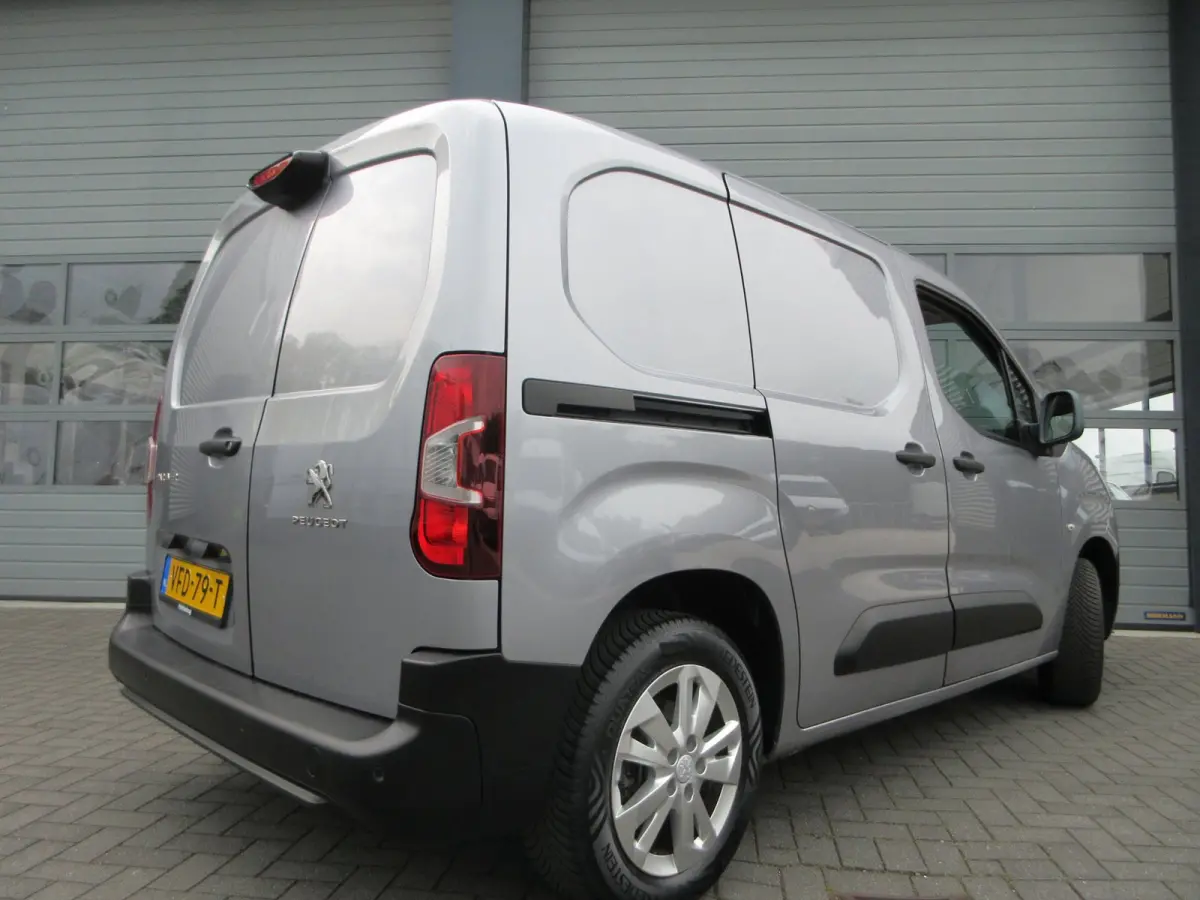 1.6 BleuHDI, 99pk, Navigatie, Camera, PDC, Cruisecontrol.