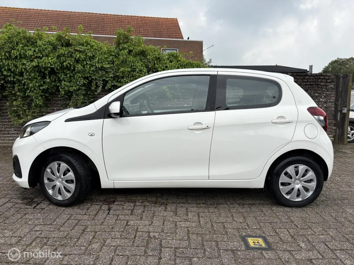 1.0 e-VTi Blue Lion AIRCO / Nieuwe APK