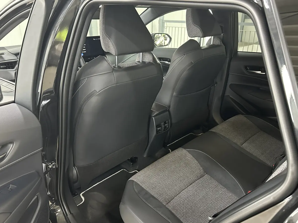 Hybrid 140 Dynamic | Acc | Camera | stoel stuur verw. |