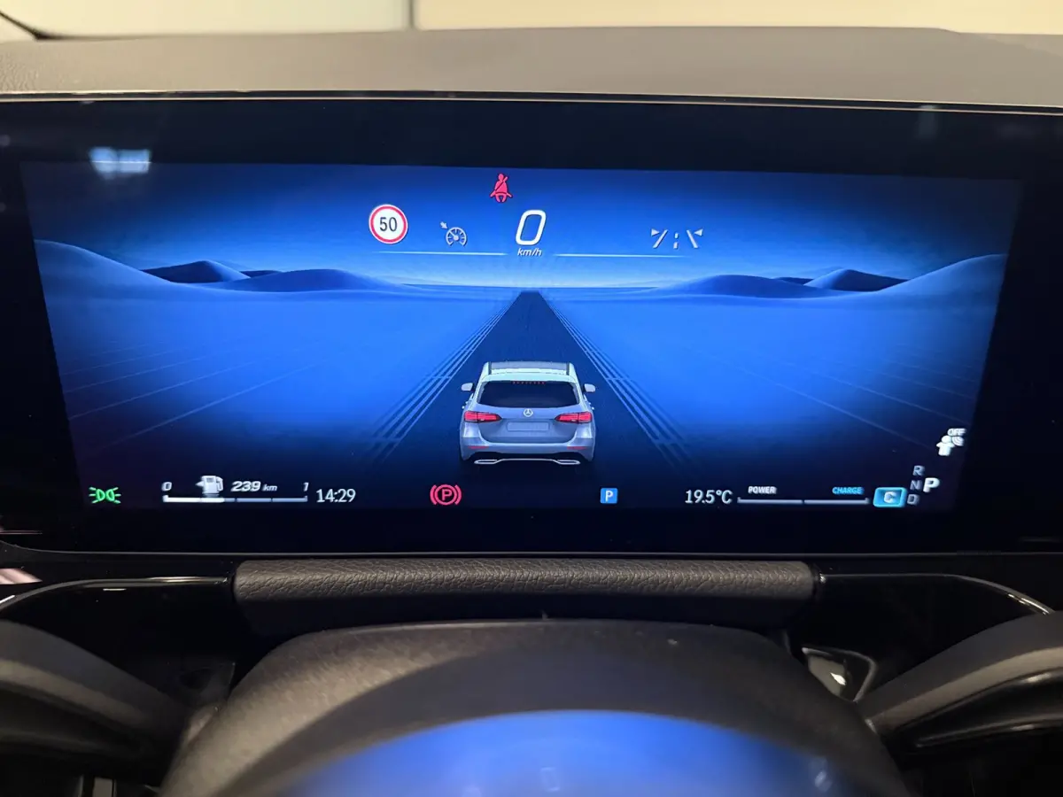 180 Business Line NAVI/V-COCKPIT/CAM/DAB/ECC/PDC/CRUISE/TREKH///