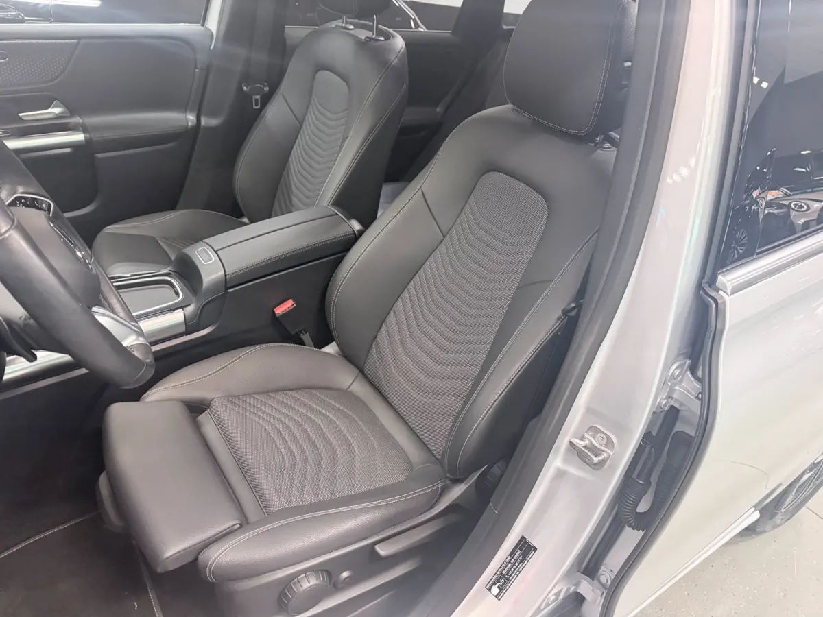 180 Business Line NAVI/V-COCKPIT/CAM/DAB/ECC/PDC/CRUISE/TREKH///