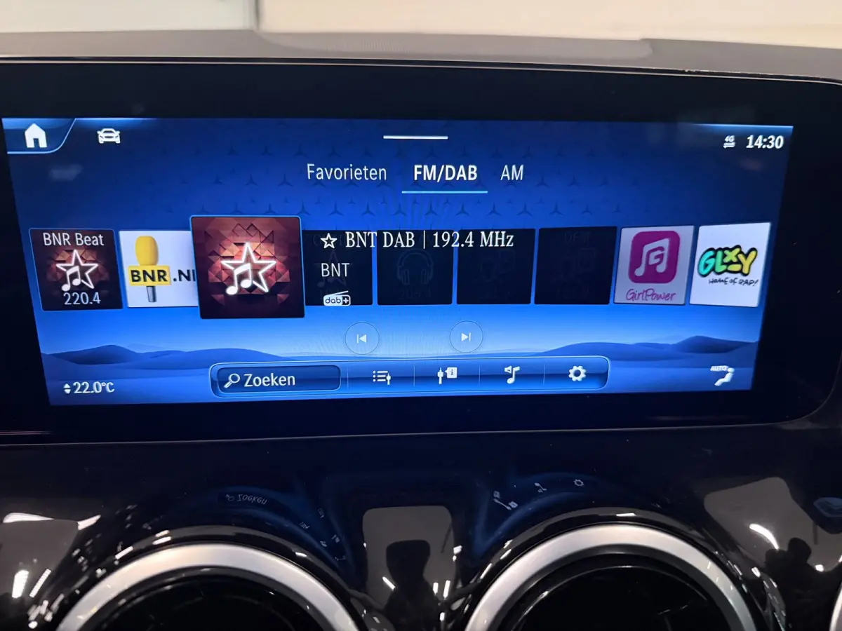 180 Business Line NAVI/V-COCKPIT/CAM/DAB/ECC/PDC/CRUISE/TREKH///