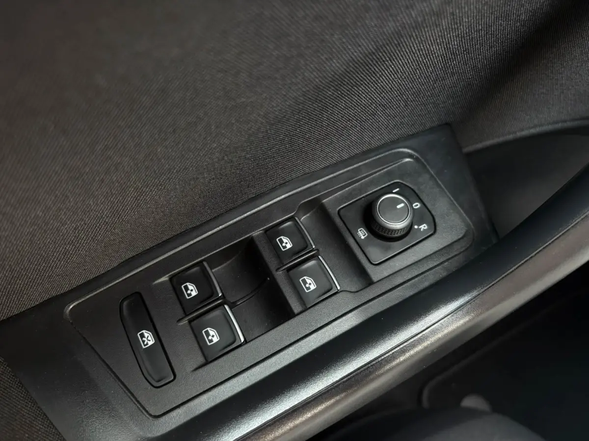 1.0 TSI 110pk Style | Navigatie | App Connect | Adaptive Cruise