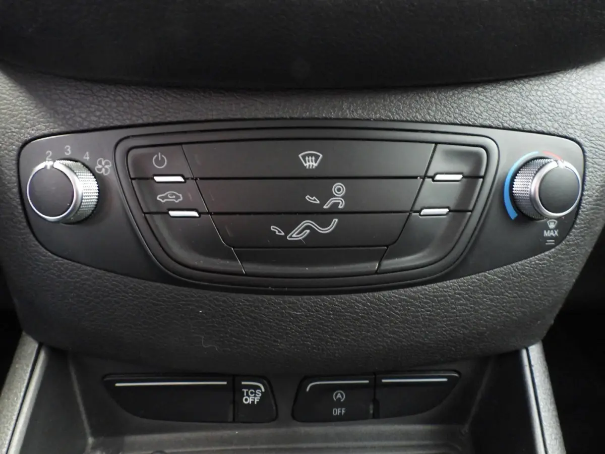 1.0 EcoBoost Ambiente BLUETOOTH/SCHUIFDEUR!