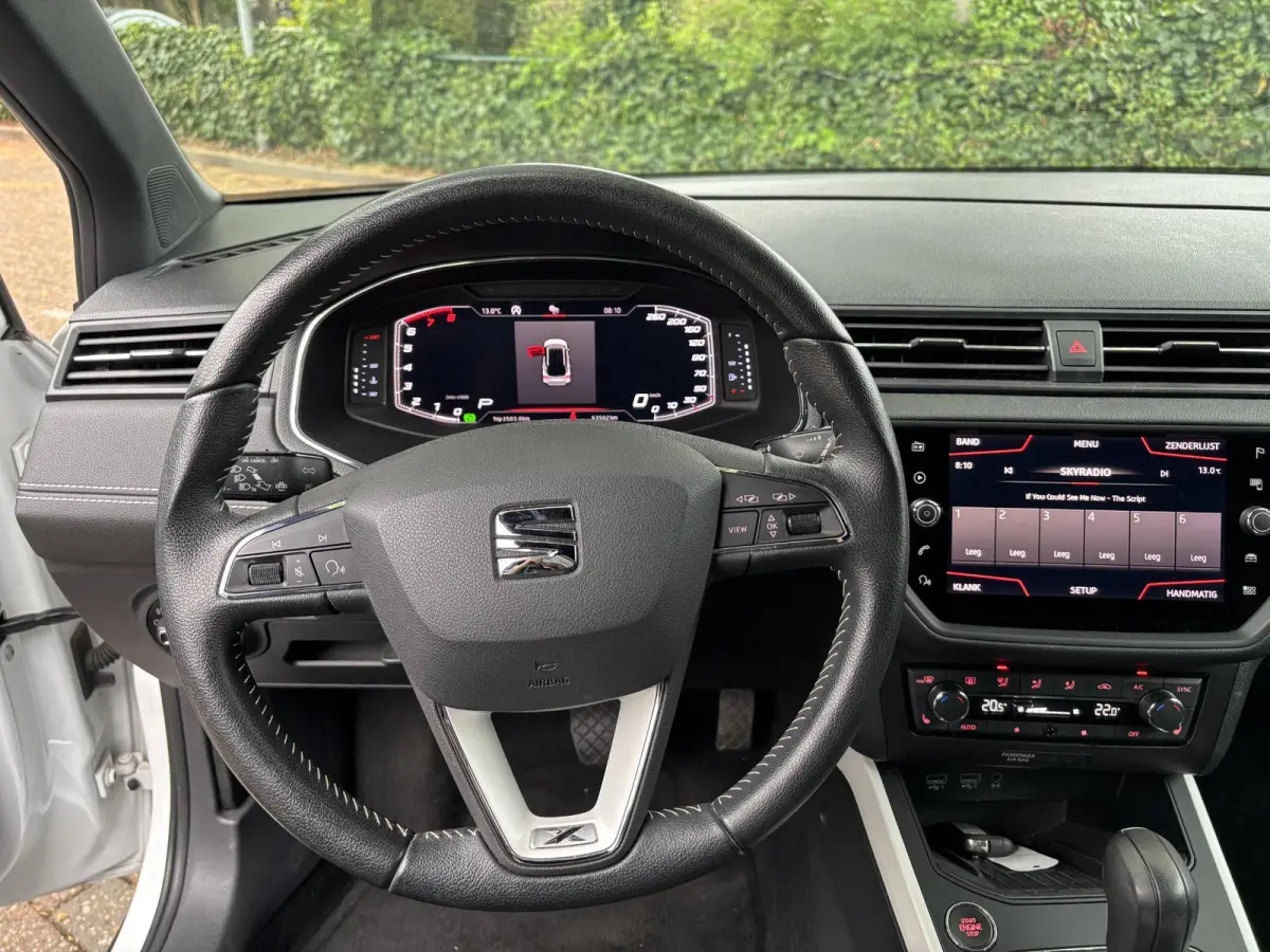 1.0 TSI DSG Xcellence|Camera|App-Connect|Stoelver.