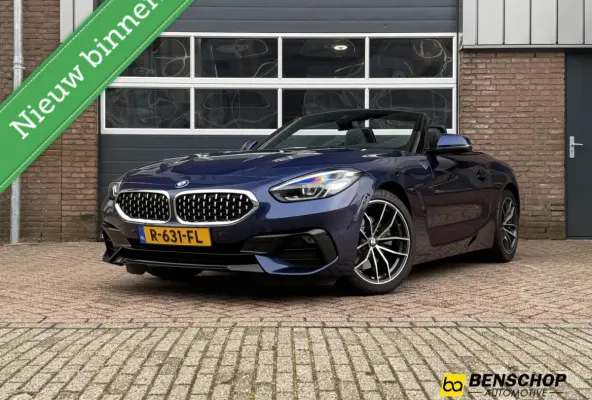 sDrive20i High Executive Kuipstoelen Navi Carplay Led Stuur & Stoel verwarming