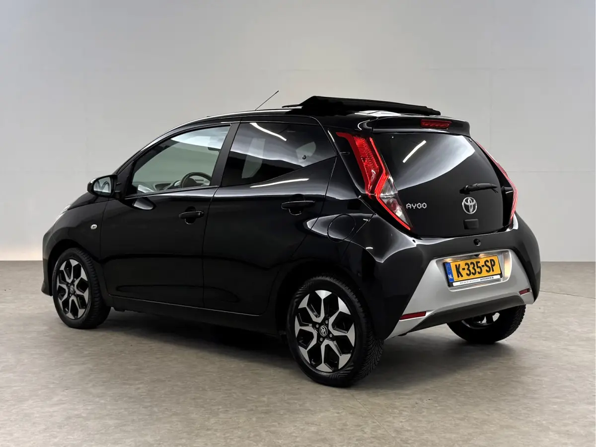 1.0 x-joy Cabrio | Open dak | Clima | Cruise | Camera | Carplay | NAP