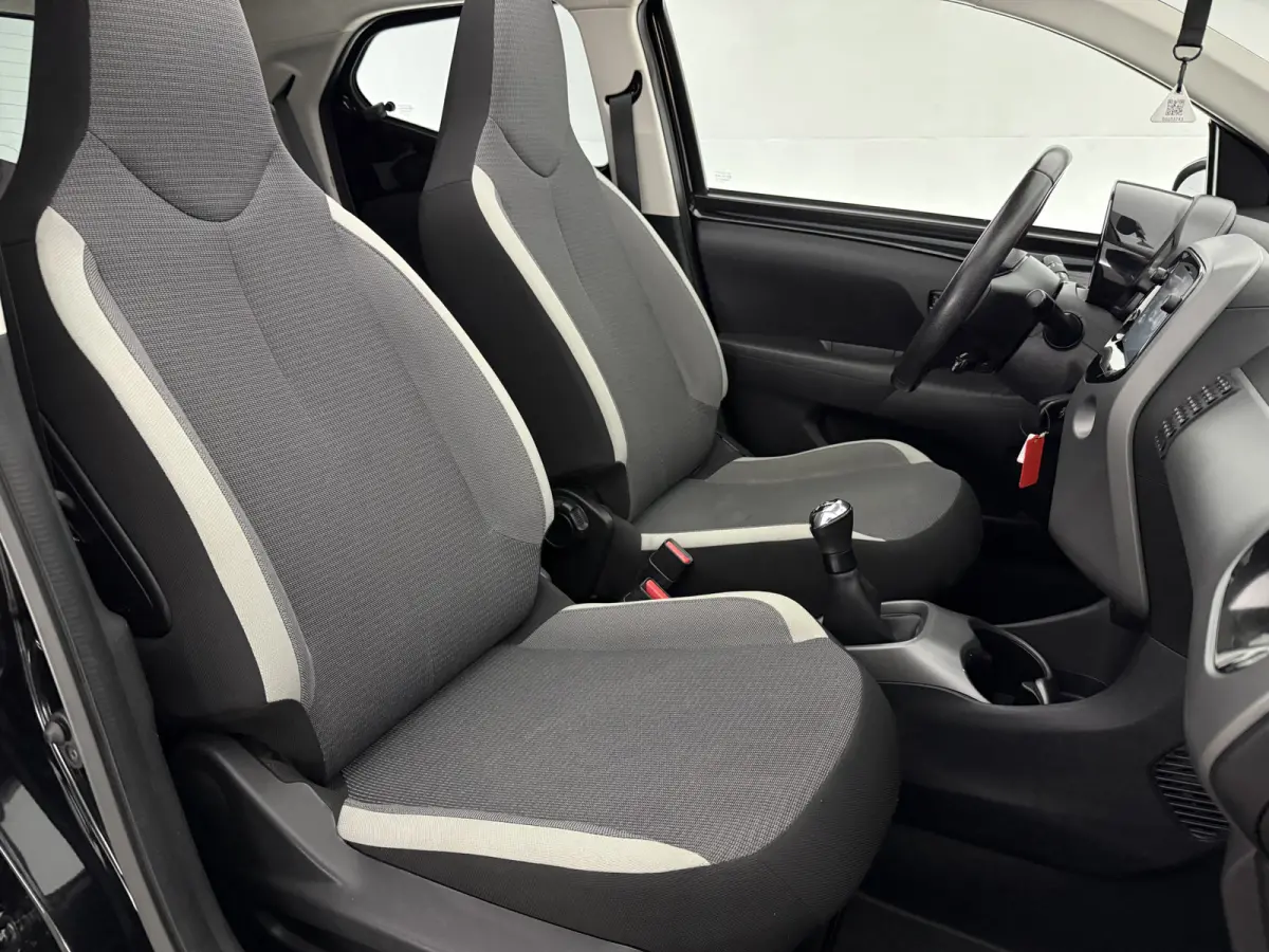 1.0 x-joy Cabrio | Open dak | Clima | Cruise | Camera | Carplay | NAP