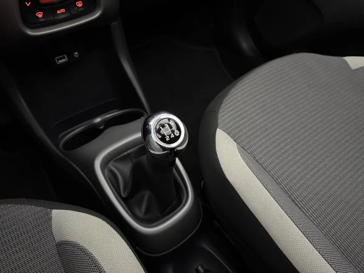 1.0 x-joy Cabrio | Open dak | Clima | Cruise | Camera | Carplay | NAP