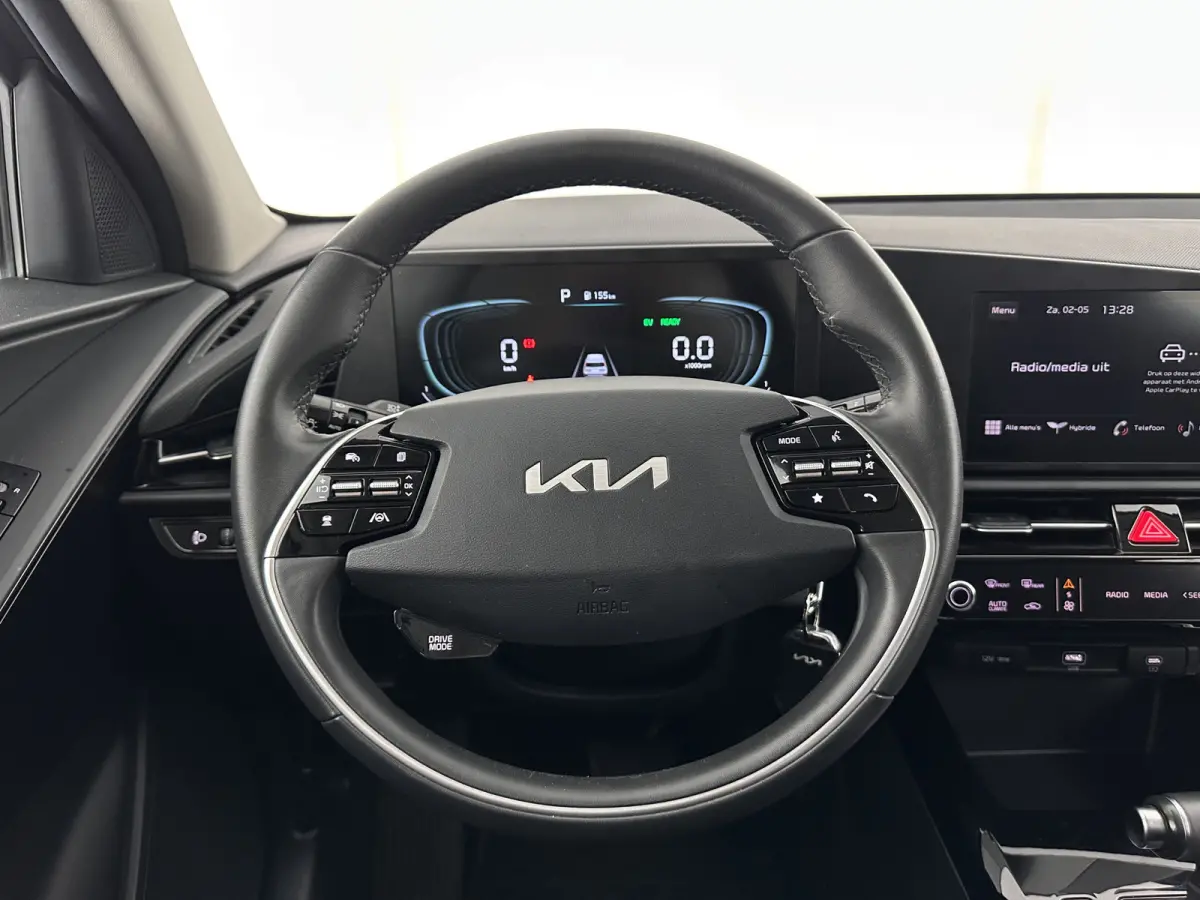 1.6 GDi Hybrid ComfortLine (INCL-BTW) Aut. *ADAPTIVE-CRUISE | DIGI-COCKPIT | CARPLAY | CAMERA | COMFORTSEATS | DAB | ECC | PDC | CRUISE | TOWBAR | 16''ALU*