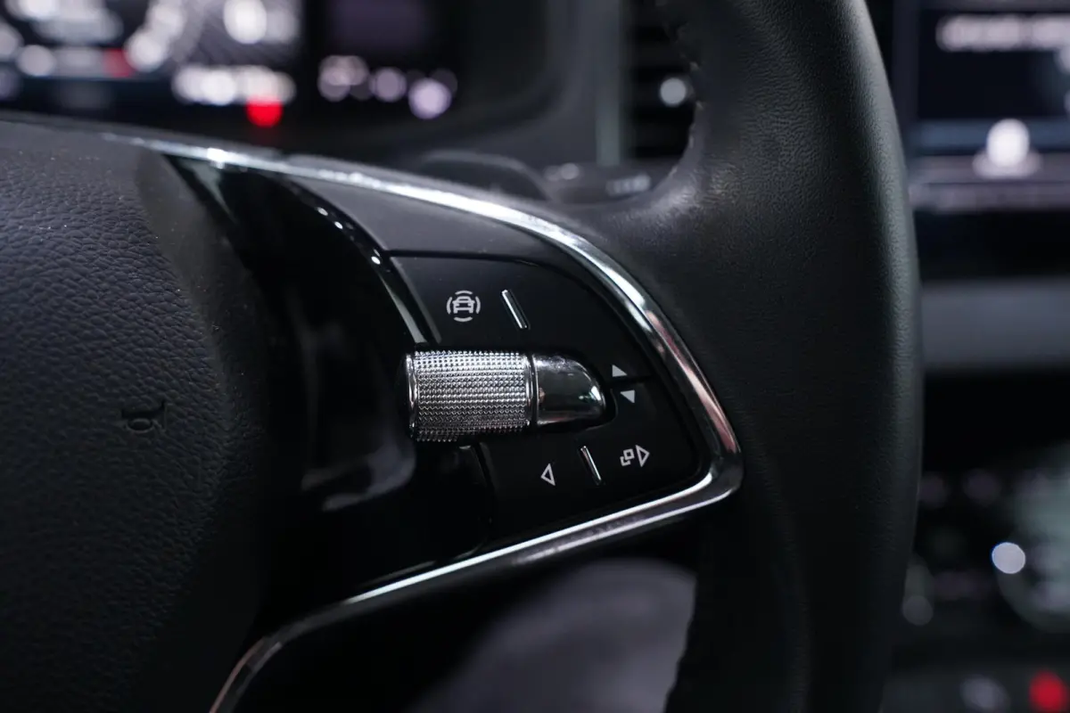1.5 TSI ACT Business Edition Plus NAP Clima Winterpakket Navi Camera PDC v+a  Voorruitverwaming