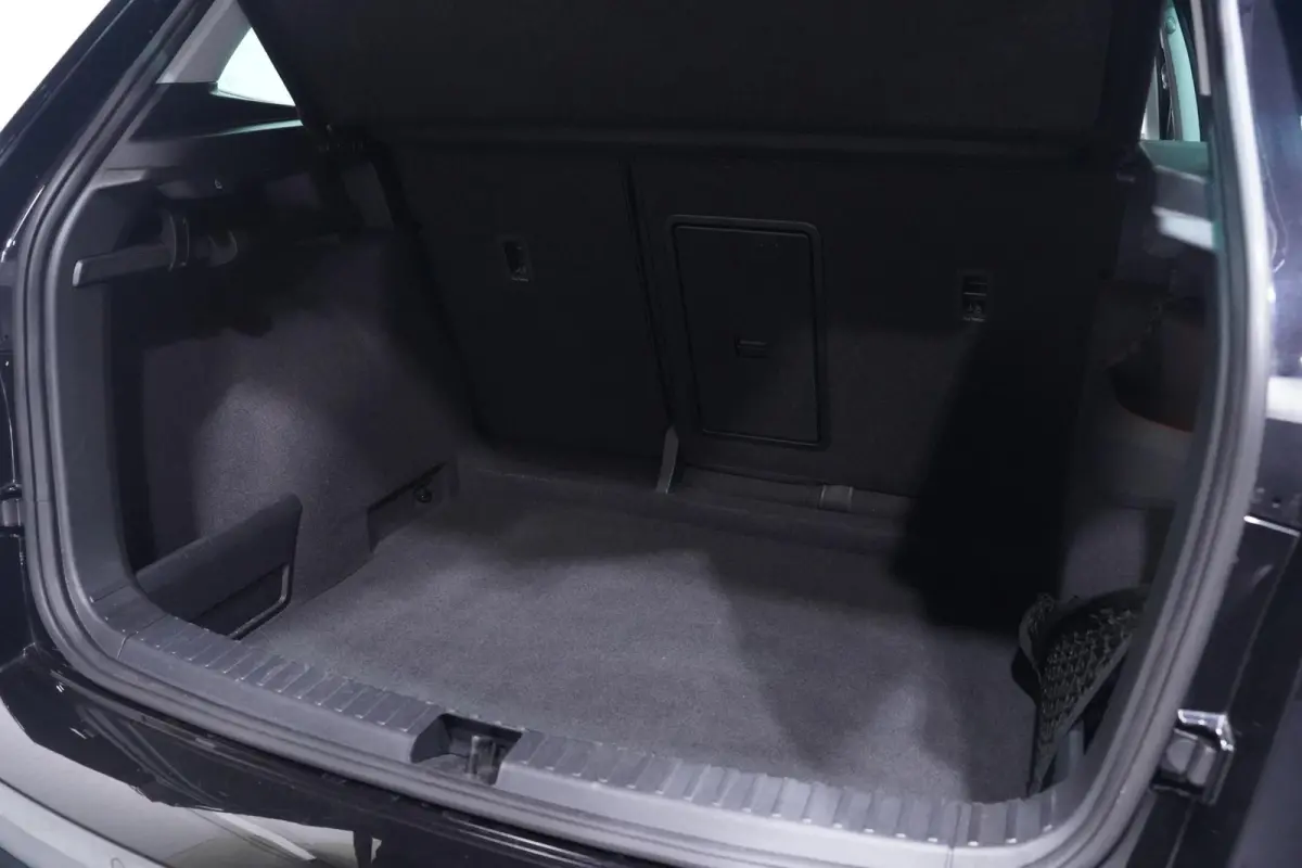1.5 TSI ACT Business Edition Plus NAP Clima Winterpakket Navi Camera PDC v+a  Voorruitverwaming