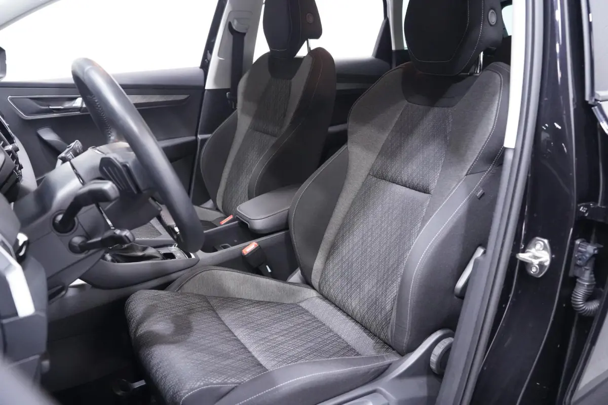 1.5 TSI ACT Business Edition Plus NAP Clima Winterpakket Navi Camera PDC v+a  Voorruitverwaming