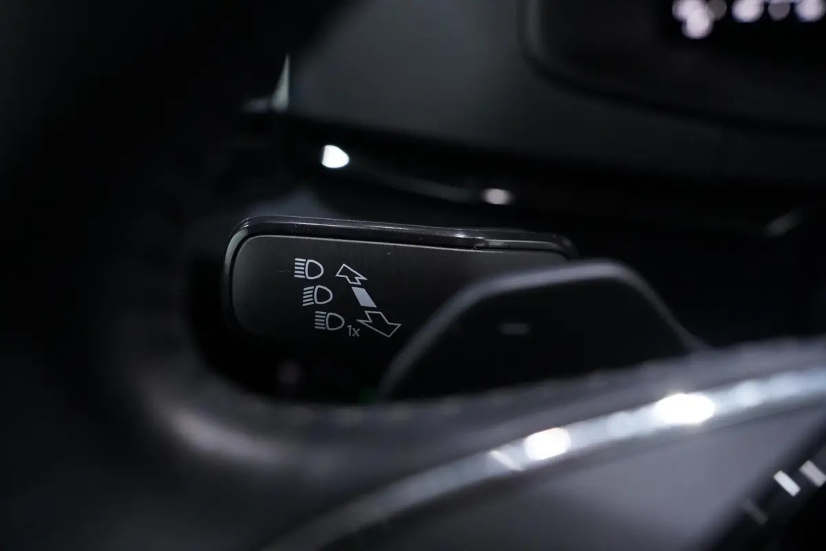 1.5 TSI ACT Business Edition Plus NAP Clima Winterpakket Navi Camera PDC v+a  Voorruitverwaming