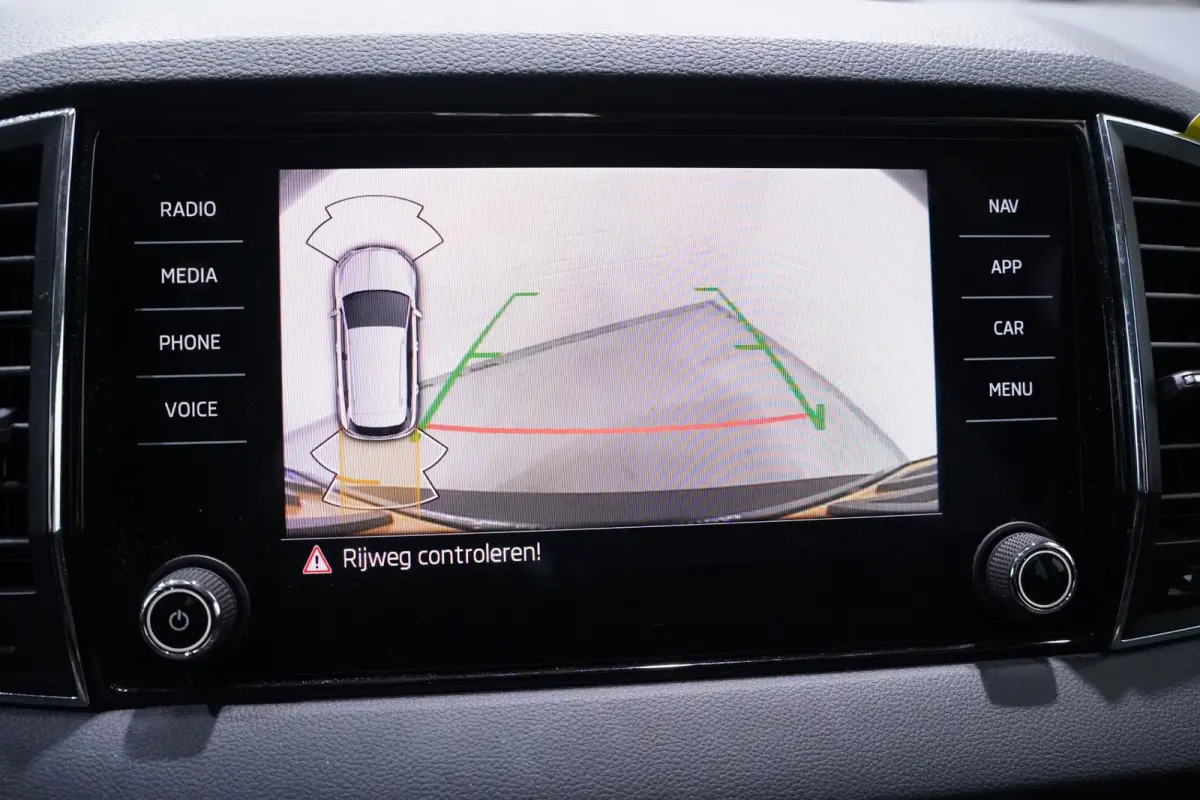 1.5 TSI ACT Business Edition Plus NAP Clima Winterpakket Navi Camera PDC v+a  Voorruitverwaming