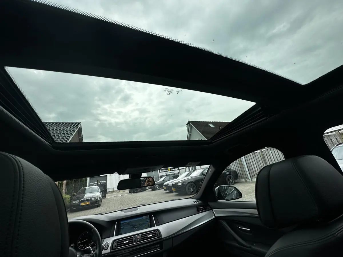 520i M-Sport NL Auto