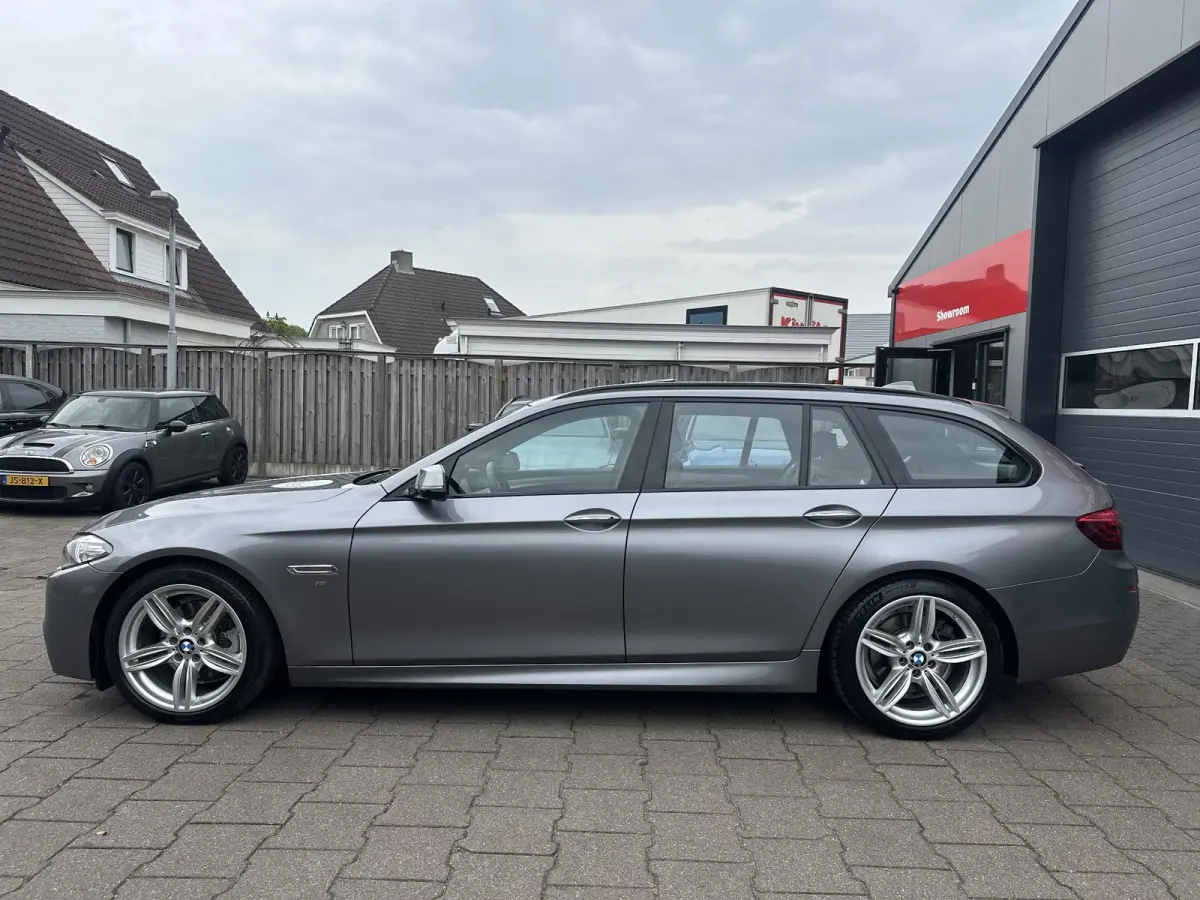 520i M-Sport NL Auto